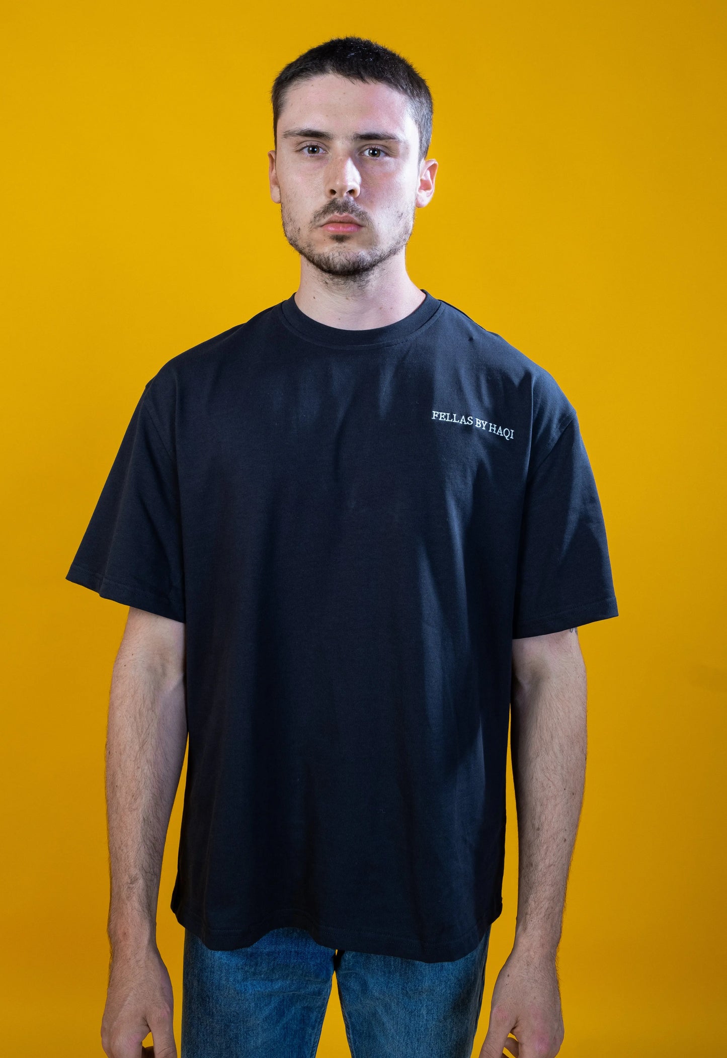 OVERSIZED FELLAS WORLD T-SHIRT BLACK FELLASBYHAQI.COM